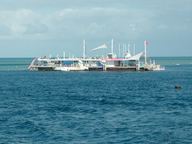 Fantasea Cruises - Dive Center in Australia