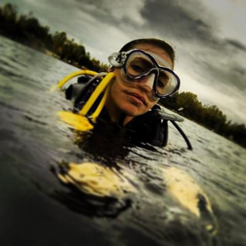 Paradise Divers - Dive Center in United States