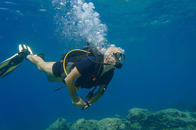 Diving in Cyprus, Paphos - By Arnaud